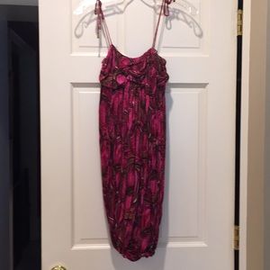 NWOT T-bags Dress in Light Maroon/Brown. -S-